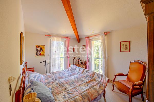 A vendre Villa d'architecte à Auch ? 239 m², terrain arboré et cadre privilégié