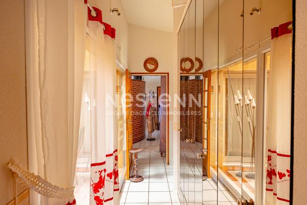 A vendre Villa d'architecte à Auch ? 239 m², terrain arboré et cadre privilégié