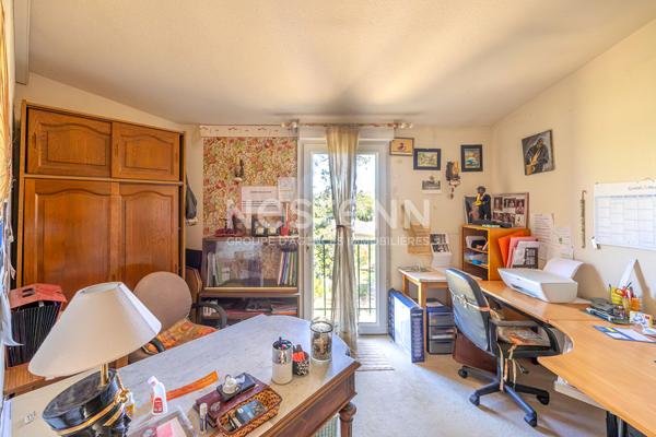 A vendre Villa d'architecte à Auch ? 239 m², terrain arboré et cadre privilégié