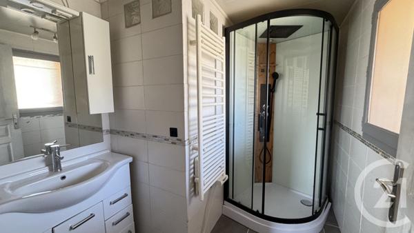 Appartement F3 à vendre  3 pièces - 59,83 m2 LETTRET - 05