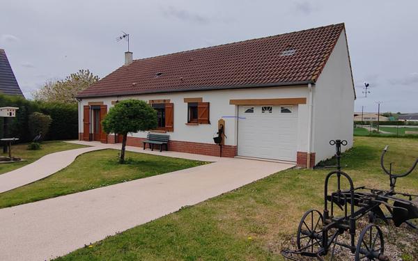 Maison à vendre    3 pièces • 72 m2 Bray-sur-Somme