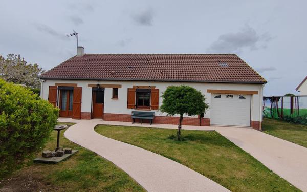 Maison à vendre    3 pièces • 72 m2 Bray-sur-Somme