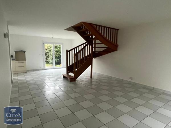 Maison à louer 4 pièces 89.51m² Angers (49000)