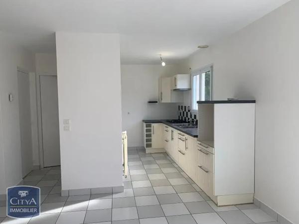 Maison à louer 4 pièces 89.51m² Angers (49000)