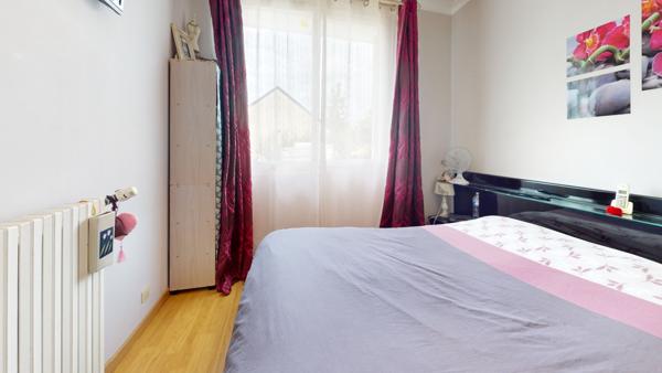 Lignières-de-Touraine (37130) Maison avec véranda et jardin