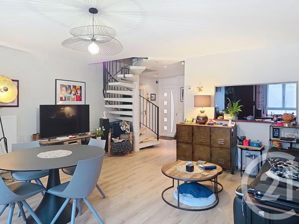 Maison à vendre  5 pièces - 102,85 m2 LA CHAPELLE ST MESMIN - 45