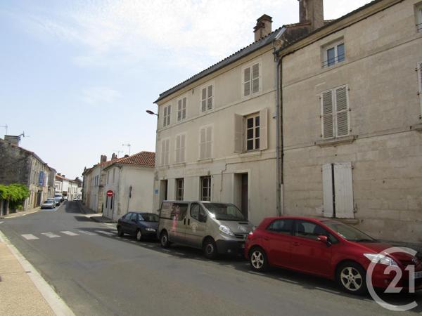 Maison à vendre  7 pièces - 273 m2 CHEF BOUTONNE - 79