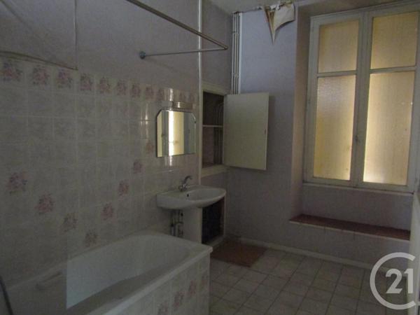 Maison à vendre  7 pièces - 273 m2 CHEF BOUTONNE - 79