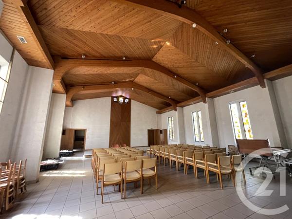 Immeuble à vendre  3601 m 2   BLAIN  - 44