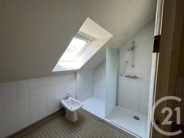 Immeuble à vendre  3601 m 2   BLAIN  - 44