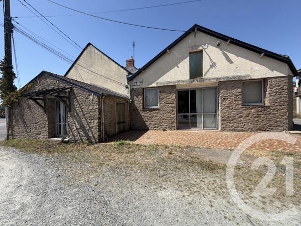 Immeuble à vendre  3601 m 2   BLAIN  - 44
