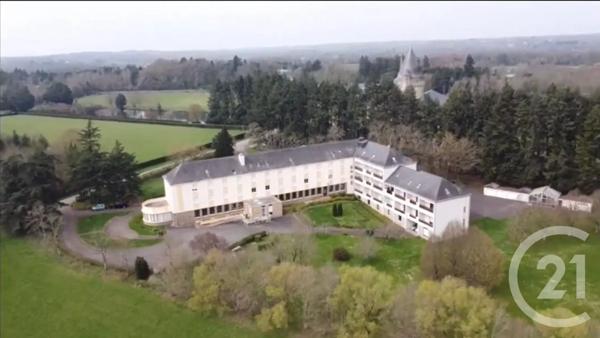 Immeuble à vendre  3601 m 2   BLAIN  - 44
