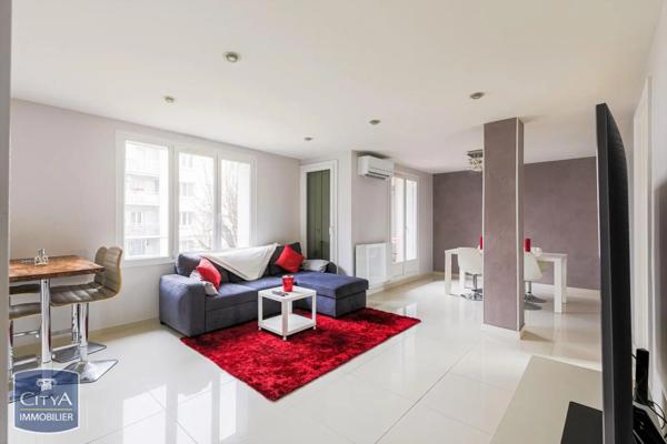 Appartement à louer 4 pièces 73.16m² Grenoble (38100)