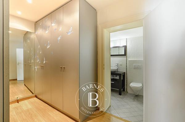 Metz, Propriété 5 Chambres -  600 m² à vendre