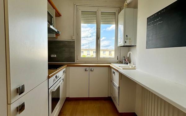 Appartement à louer    3 pièces •  Compiègne