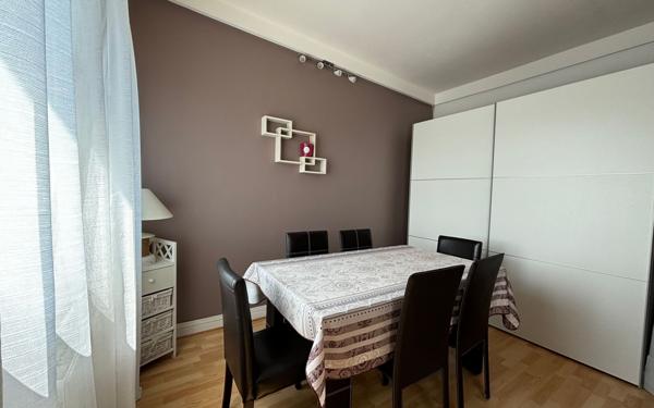 Appartement à louer    3 pièces •  Compiègne