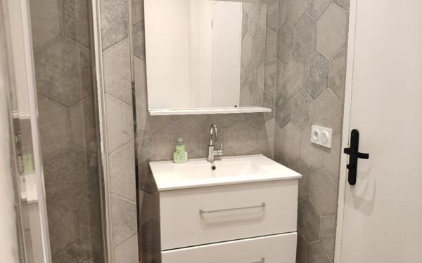 Appartement à louer    4 pièces •  Bayonne