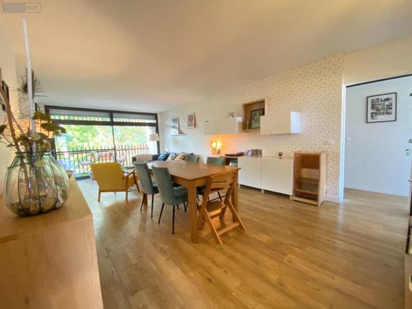 Appartement à vendre à Villenave-d'Ornon en Gironde (33140), ref : 11638/323