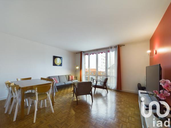 Appartement 4 pièces de 83 m² à Choisy-le-Roi (94600)