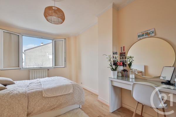 Maison à vendre  4 pièces - 112,03 m2 CLAMART - 92