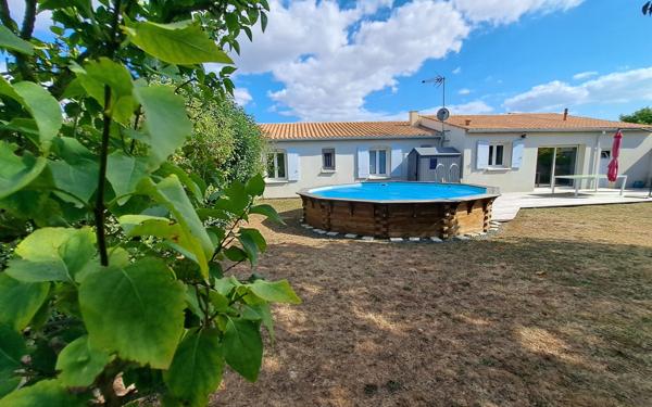 Maison à vendre    6 pièces •  Dompierre-sur-Mer