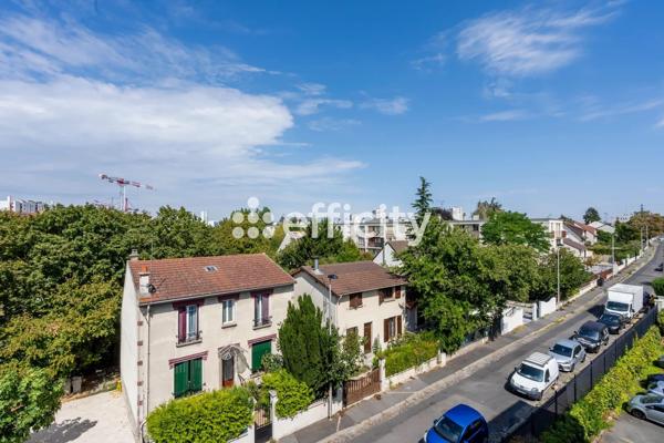 Appartement
         3 pièces
        - 72 m² Exclusivité 230 000 € *