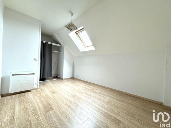 Appartement 3 pièces de 65 m² à Courseulles-sur-Mer (14470)