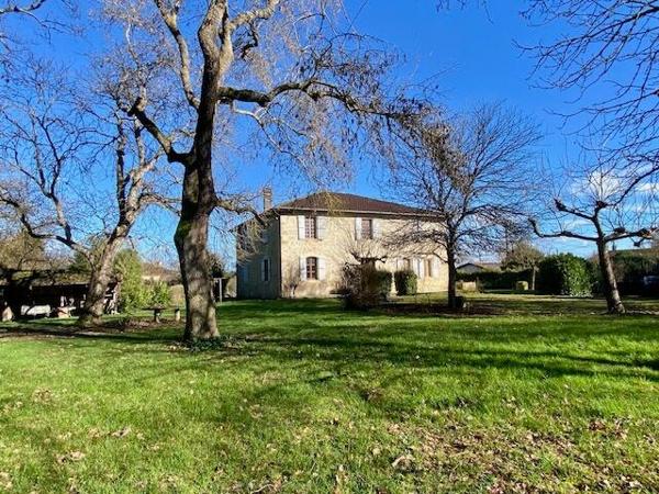 A 20min d'Auch - Pour les amoureux de la pierre!