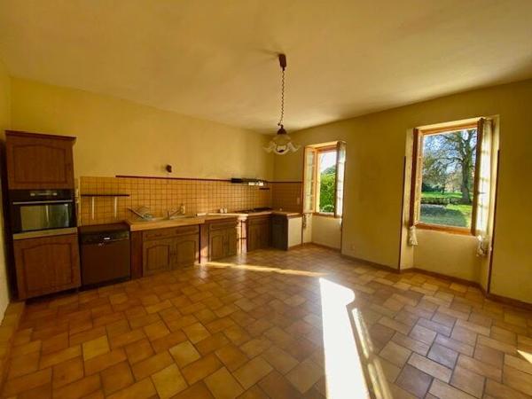 A 20min d'Auch - Pour les amoureux de la pierre!