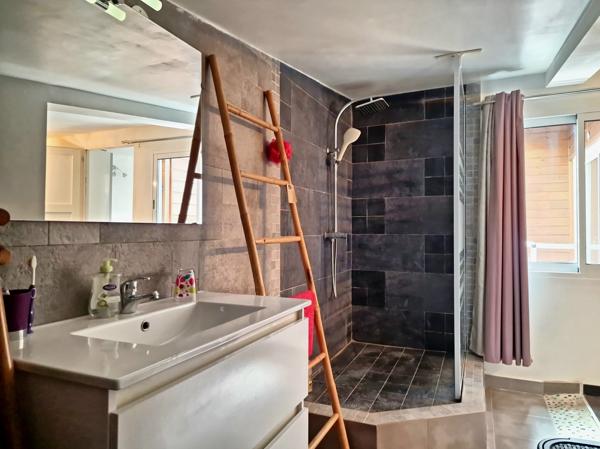 Maison 6 pièces - 371 m² Bien prestige