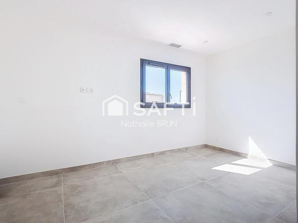 Villa neuve T5 de 120m² sur 300m² de terrain