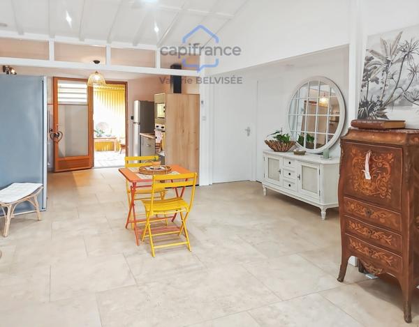 Terre Sainte – Charmante maison Bourbon Bois T3/4 rénovée dans un quartier prisé de Saint-Pierre
