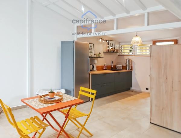 Terre Sainte – Charmante maison Bourbon Bois T3/4 rénovée dans un quartier prisé de Saint-Pierre