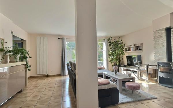 Maison à vendre    7 pièces •  Mennecy