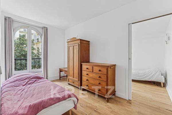 Maison entièrement rénovée avec volumes et espaces atypiques