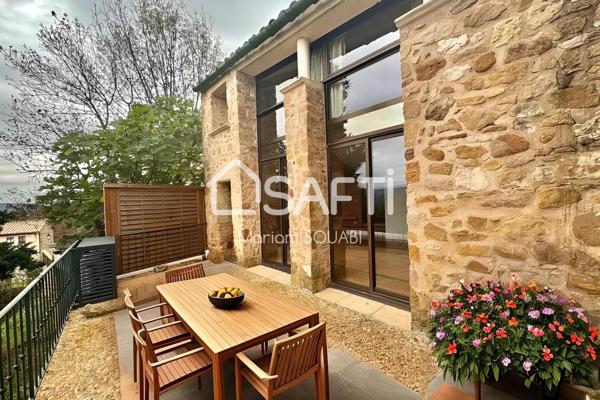 Grande demeure du 18 éme siècle, d’environ 220m2 à 2 pas du lac