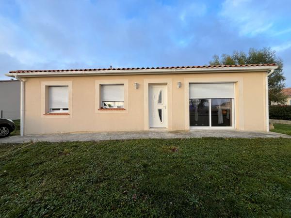 MAISON DE PLAIN PIED - PROCHE COMMERCES ET ECOLES