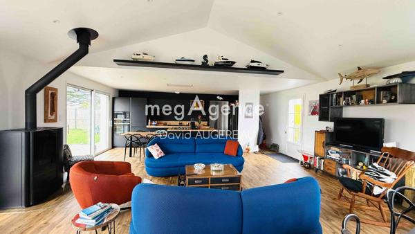 Maison à L' ILE-D'YEU, 85350 - 6 pièces 135m²