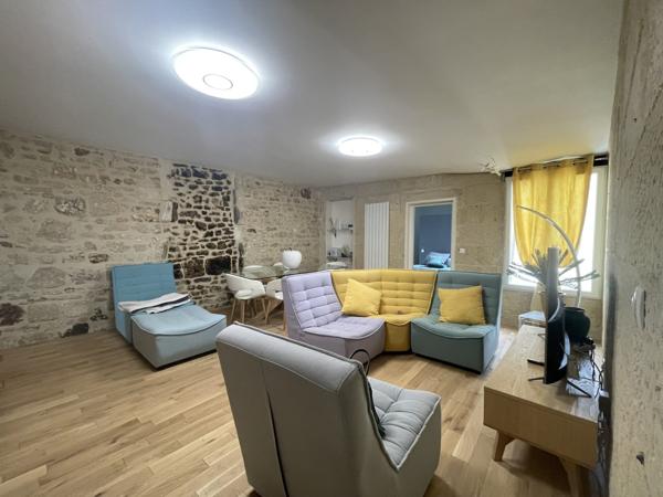 APPARTEMENT T3 SAINTES CENTRE