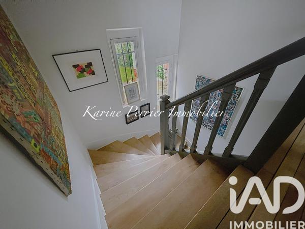 Maison à vendre 9 pièces 241 m² Garches
