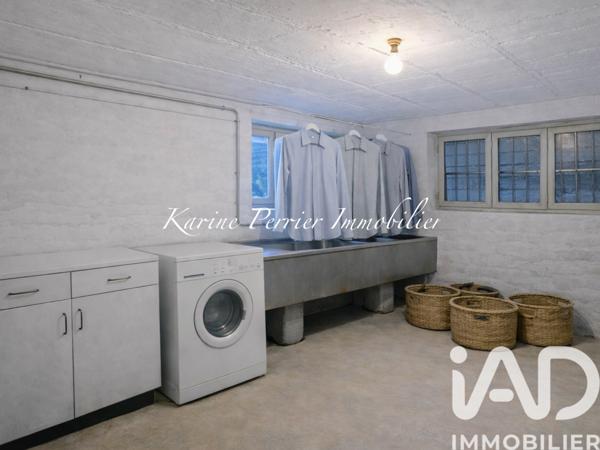 Maison à vendre 9 pièces 241 m² Garches