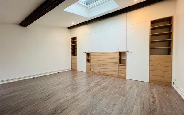 Appartement à vendre    3 pièces • 100 m2 Nancy