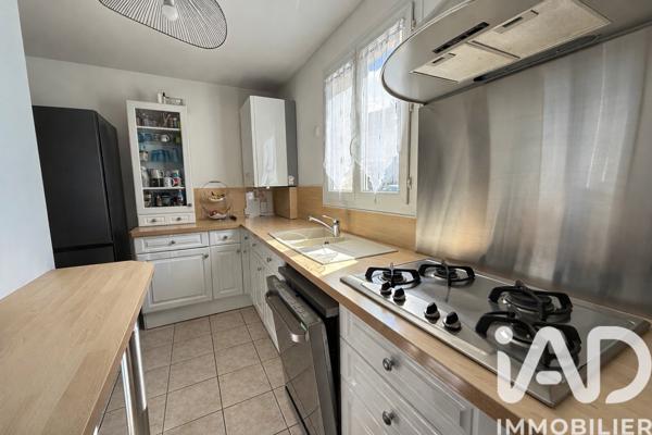 Maison à vendre 6 pièces 102 m² Brie-Comte-Robert