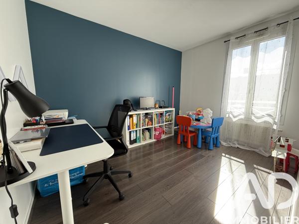 Maison à vendre 6 pièces 102 m² Brie-Comte-Robert