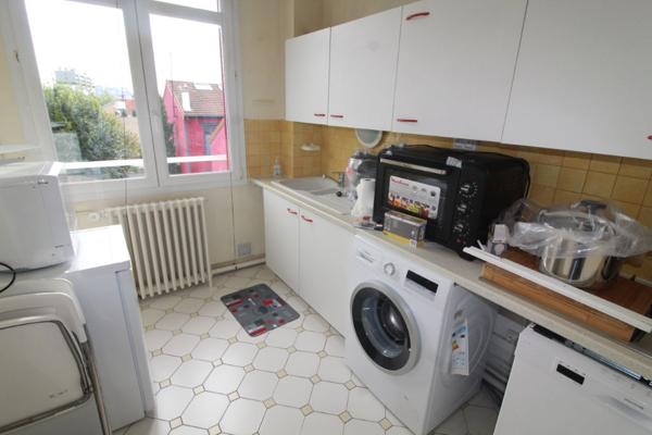 RUEIL-MALMAISON limite Suresnes
