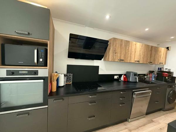 Appartement 102 m² avec terrasse & parking – Lille Cormontaigne LILLE