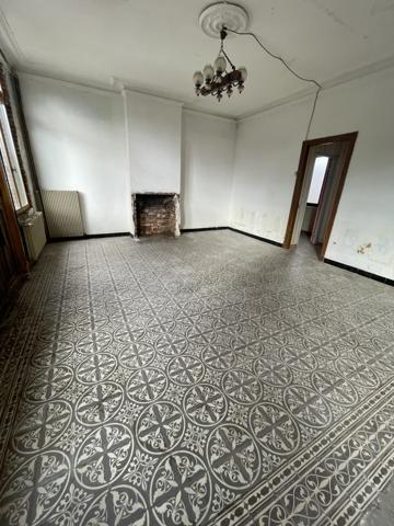 Carnoy (80300) MAISON DE CARACTÈRE – SECTEUR HISTORIQUE DE LA BATAILLE DE LA SOMME – FORT POTENTIEL GÎTE / INVESTISSEMENT