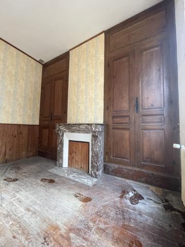 Carnoy (80300) MAISON DE CARACTÈRE – SECTEUR HISTORIQUE DE LA BATAILLE DE LA SOMME – FORT POTENTIEL GÎTE / INVESTISSEMENT