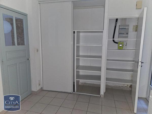 Appartement à louer 2 pièces 36.75m² Poitiers (86000)