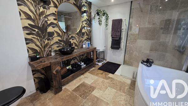 Maison à vendre 6 pièces 186 m² Bayon-sur-Gironde